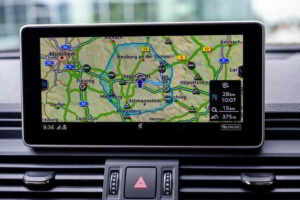 شاشة أودي q5 2020