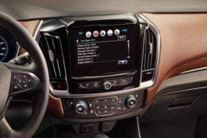 شاشة شيفروليه ترافيرس 2020 1