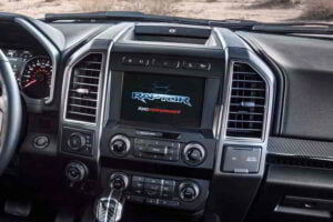 شاشة فورد f 150 2020