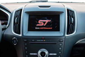 شاشة فورد إيدج 2020