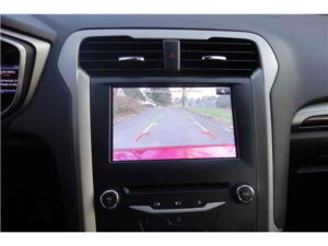 شاشة فورد فيوجن هايبرد 2020