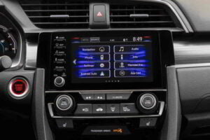 شاشة هوندا سيفيك 2020 1