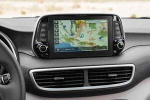 شاشة هيونداي توسان 2020 1