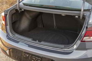 صندوق هيونداي النترا 2020