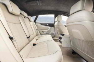 مقاعد أودي a7 2020 1