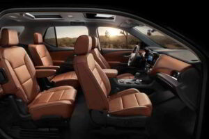 مقاعد شيفروليه ترافيرس 2020