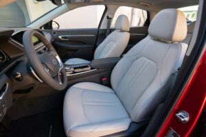 مقاعد هيونداي سوناتا 2020 1