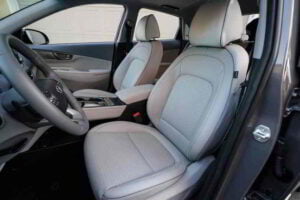 مقاعد هيونداي كونا الكهربائية 2020 1