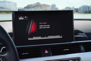 شاشة أودي a4 2020