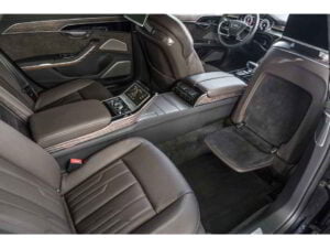 مقاعد أودي a8 2020 2