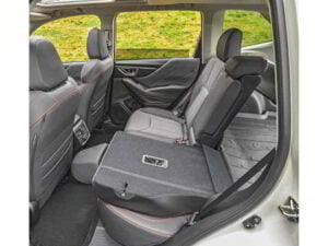 مقاعد سوبارو فورستر 2020 1