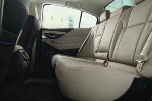 مقاعد سوبارو ليجاسي 2020 1