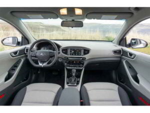 مقصورة هيونداي أيونيك 2020