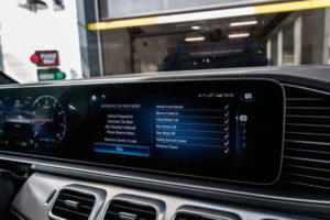 شاشة مرسيدس بنز gls كلاس 2020