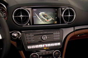 شاشة مرسيدس بنز sl كلاس 2020