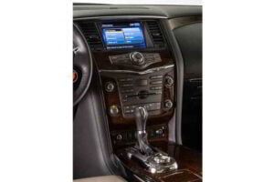 شاشة نيسان أرمادا 2020 1