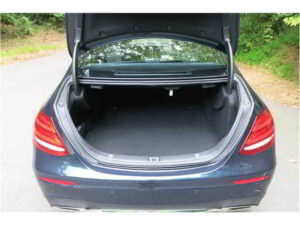 صندوق مرسيدس بنز e كلاس 2020