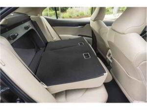 مقاعد تويوتا كامري 2020 1