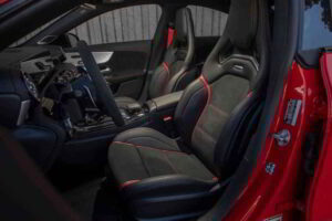 مقاعد مرسيدس بنز cla كلاس 2020