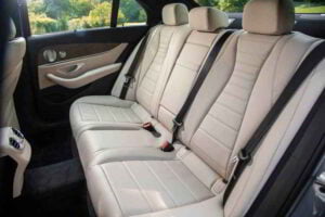 مقاعد مرسيدس بنز e كلاس 2020 1