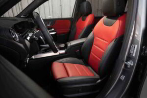 مقاعد مرسيدس بنز glb كلاس 2020