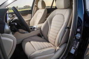 مقاعد مرسيدس بنز glc كلاس 2020