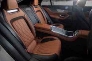 مقاعد مرسيدس بنز gt 2020 سيدان