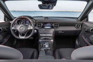 مقصورة مرسيدس بنز slc كلاس 2020