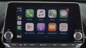 شاشة نيسان جوك 2020