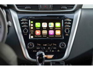 شاشة نيسان مورانو 2020 1