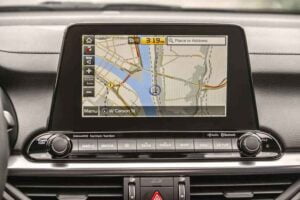 شاشة كيا سيراتو 2020