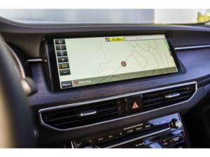 شاشة كيا كادينزا 2020