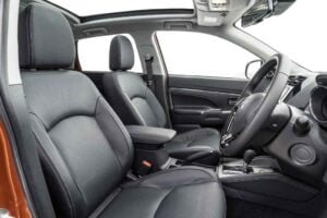 مقاعد ميتسوبيشي asx 2020