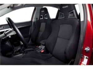 مقاعد ميتسوبيشي لانسر 2020