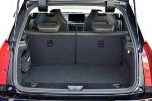 صندوق بي إم دبليو i3 2020