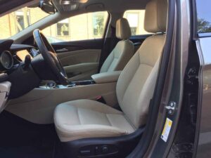 مقاعد بويك ريجال 2020