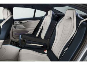 مقاعد بي إم دبليو الفئة الثامنة 2020 1