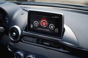 شاشة فيات 124 سبايدر 2020