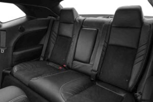 مقاعد دودج تشالنجر 2020 1