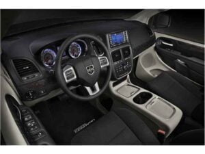 مقصورة دودج جراند كارافان 2020