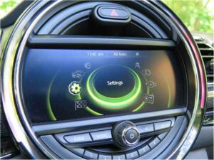 شاشة ميني كلوبمان 2021