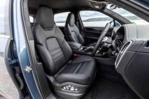 مقاعد بورش كايين 2021 1