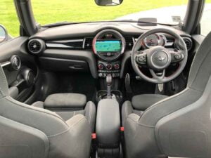 مقصورة ميني كوبر 2021