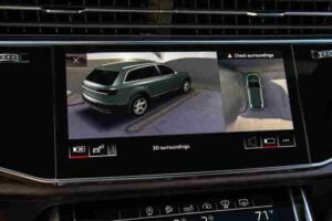 شاشة أودي Q7 2021