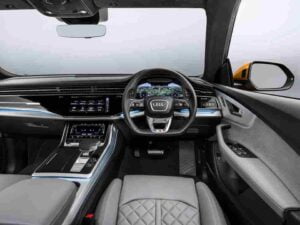 شاشة أودي Q8 2021