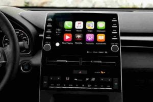 شاشة تويوتا أفالون 2021