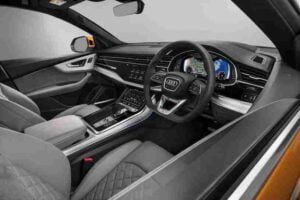 مقاعد أودي Q8 2021 1