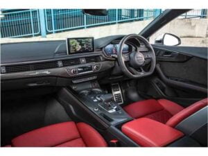 مقصورة أودي A5 2021