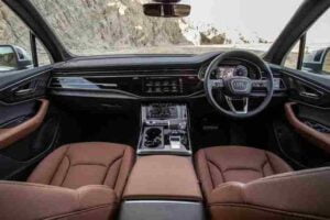 مقصورة أودي Q7 2021