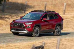 تويوتا راف 4 2021